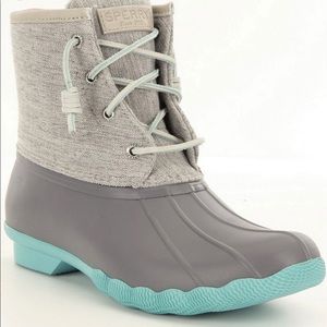 Sperry Rainboots: gray with turquoise bottom